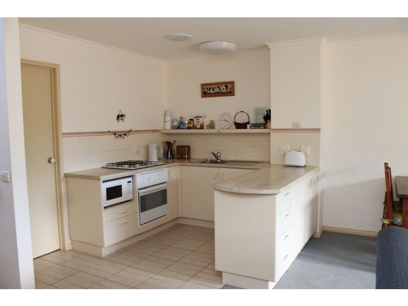 2/6 Findlay Street, Cowes VIC 3922