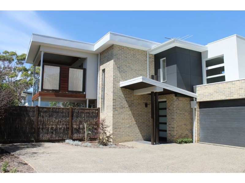 3/13 Langard Road, Cowes VIC 3922