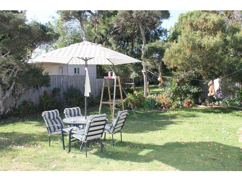 41 Hobsons Parade, Cowes VIC 3922