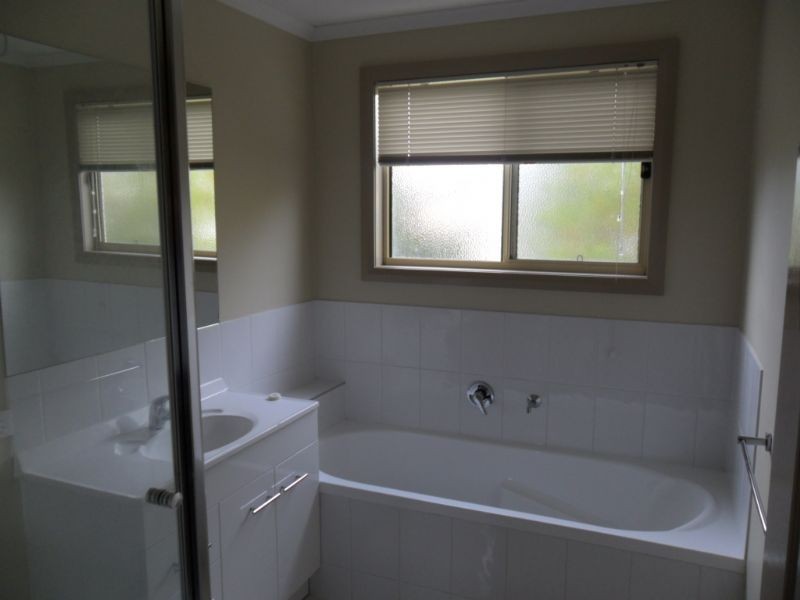 2/191 Church Street, Cowes VIC 3922