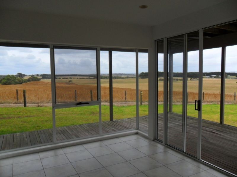 24 Wimbledon Road, Wimbledon Heights VIC 3922