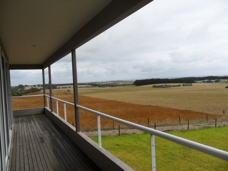 24 Wimbledon Road, Wimbledon Heights VIC 3922