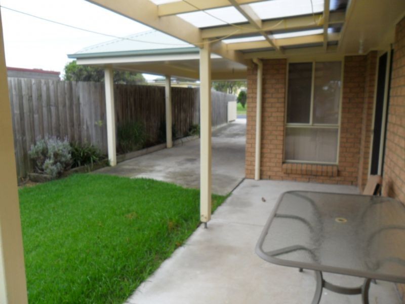 21 Edgar Road, San Remo VIC 3925