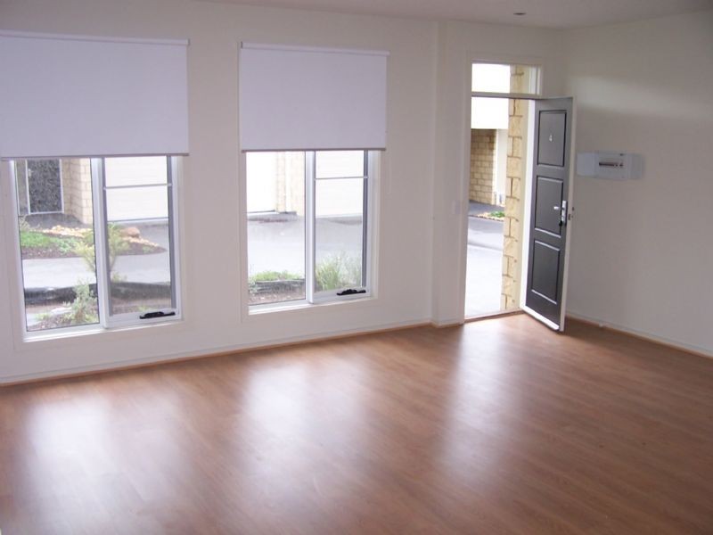 4/2 Kate Court, Cowes VIC 3922