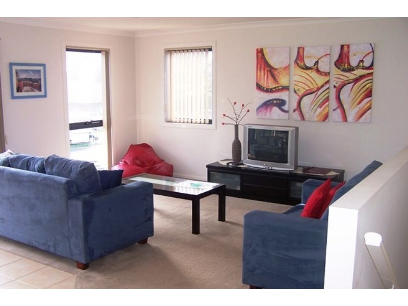 1/255 Church Street, Cowes VIC 3922