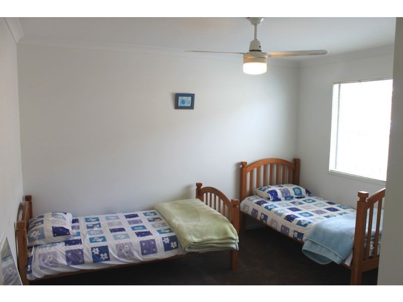 13 Rosella Grove, Cowes VIC 3922
