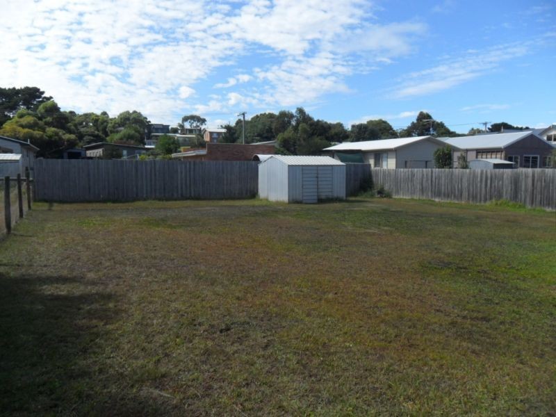 15 Golden Court, Sunset Strip VIC 3922