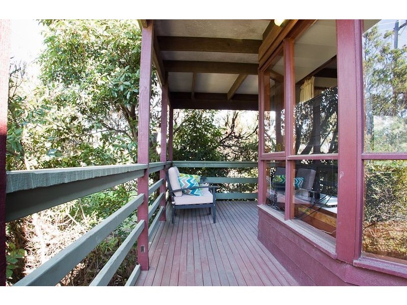 15 Pine Avenue, Cowes VIC 3922
