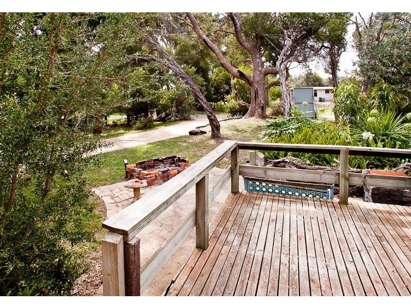 128 Silverleaves Avenue, Silverleaves VIC 3922