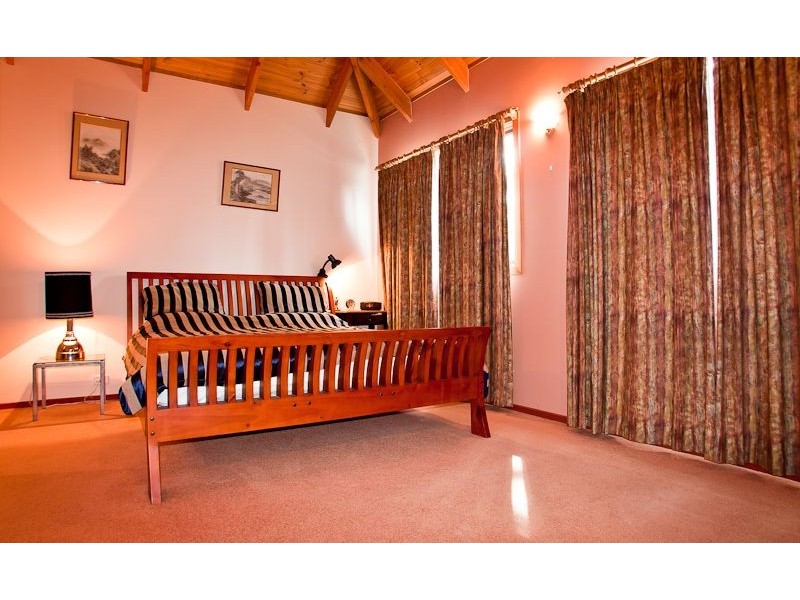 128 Silverleaves Avenue, Silverleaves VIC 3922