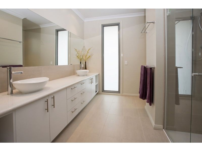 19 Sanctuary Drive, Cowes VIC 3922