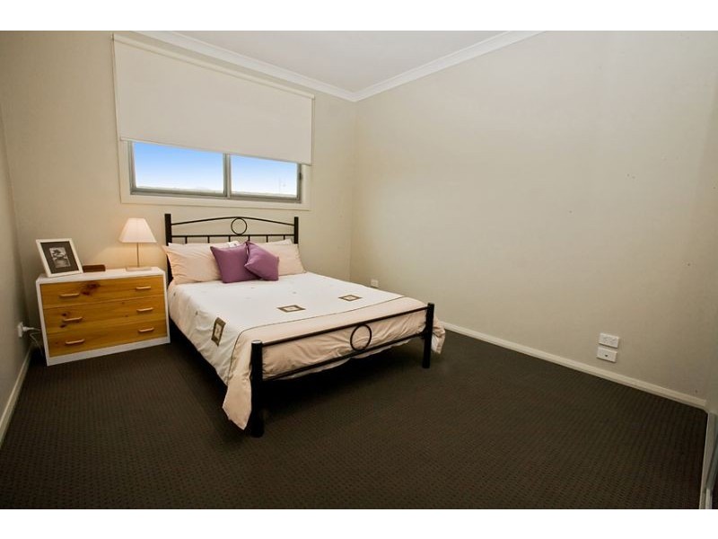 19 Sanctuary Drive, Cowes VIC 3922