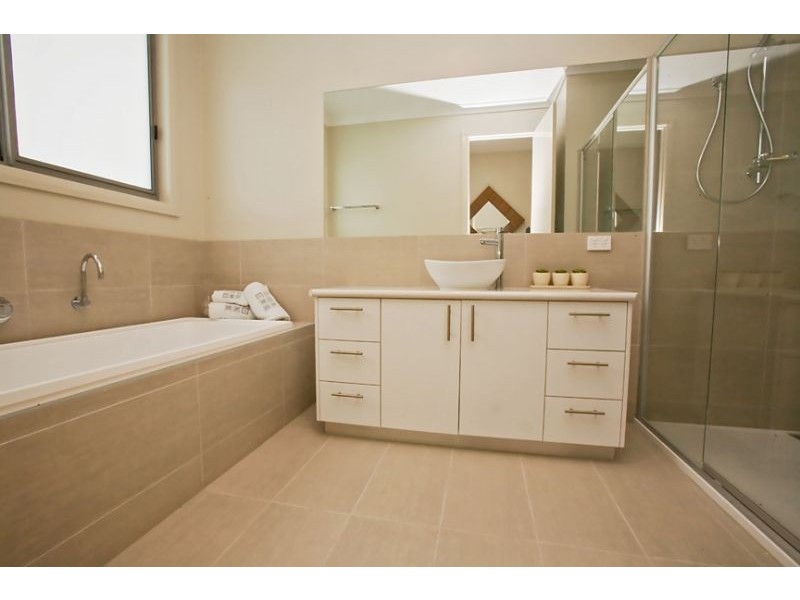 19 Sanctuary Drive, Cowes VIC 3922