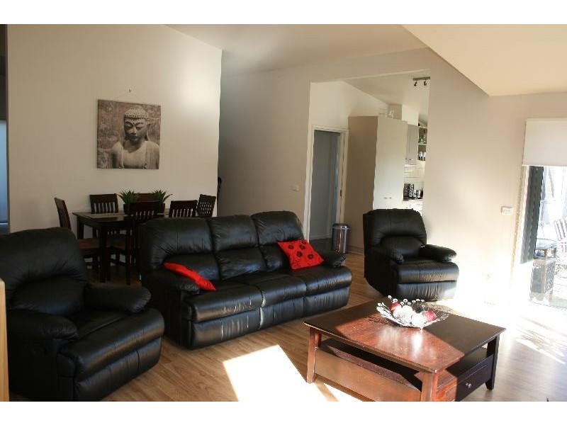 1/6 Tahiti Court, Cape Woolamai VIC 3925