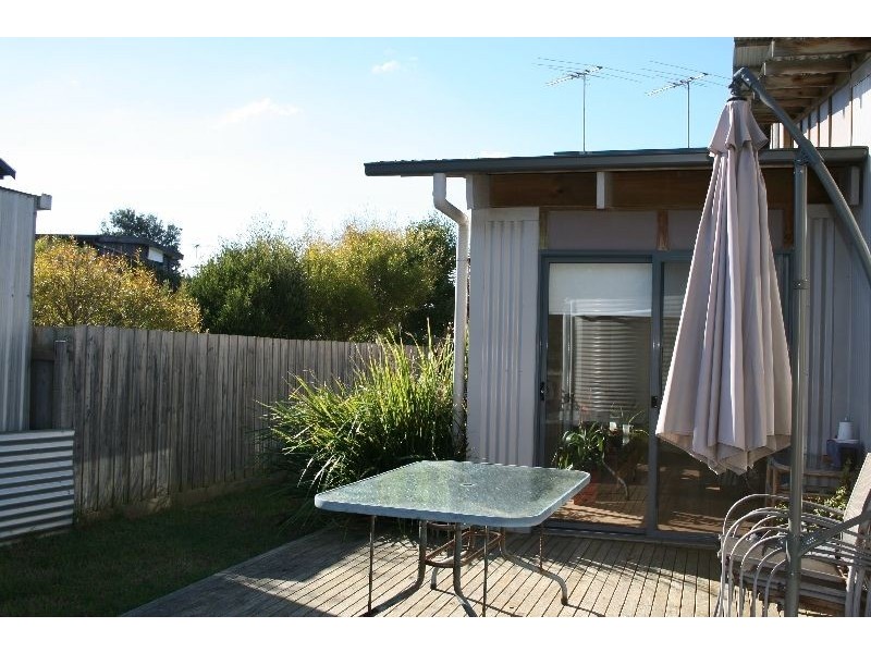 1/6 Tahiti Court, Cape Woolamai VIC 3925