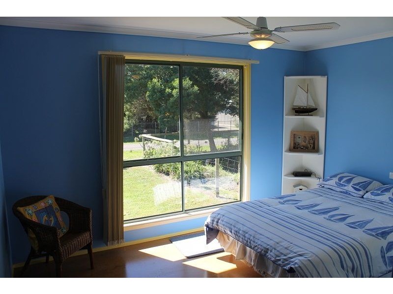 89 Churchill Drive, Cowes VIC 3922