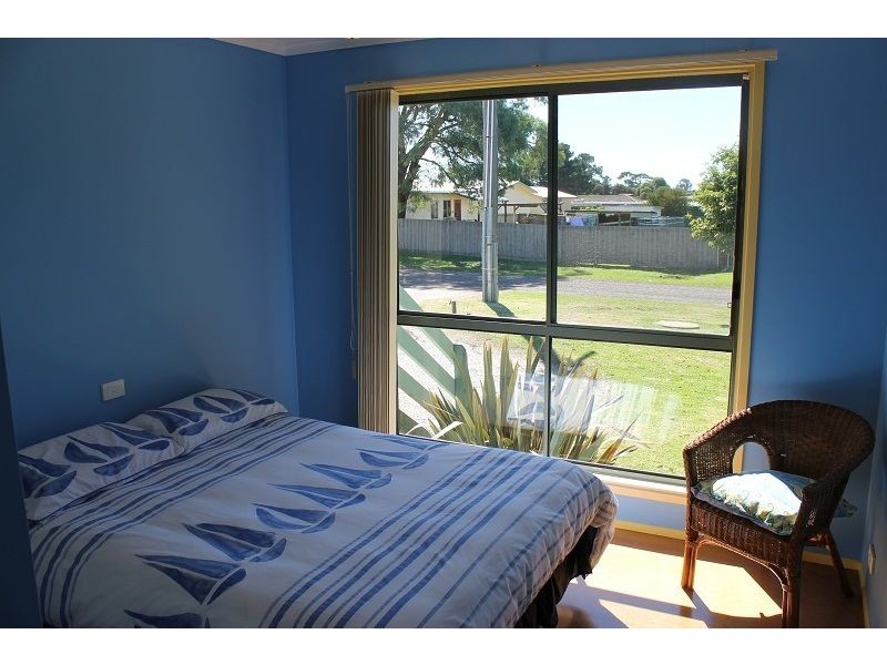 89 Churchill Drive, Cowes VIC 3922