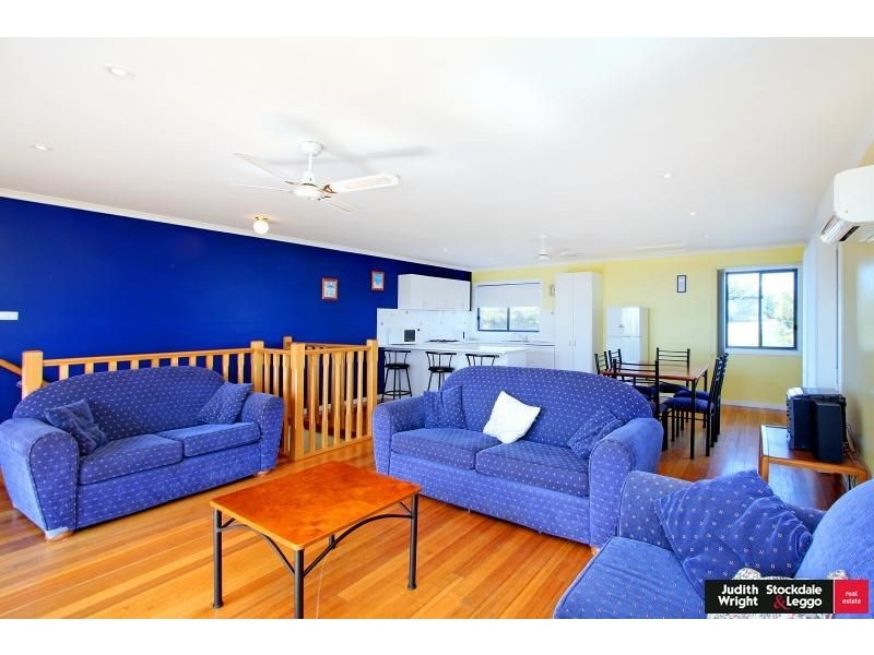 129 Phillip Island Road, Surf Beach VIC 3922