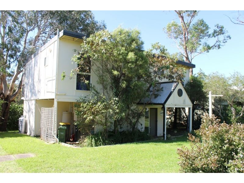 30 Dunsmore Rd, Cowes VIC 3922