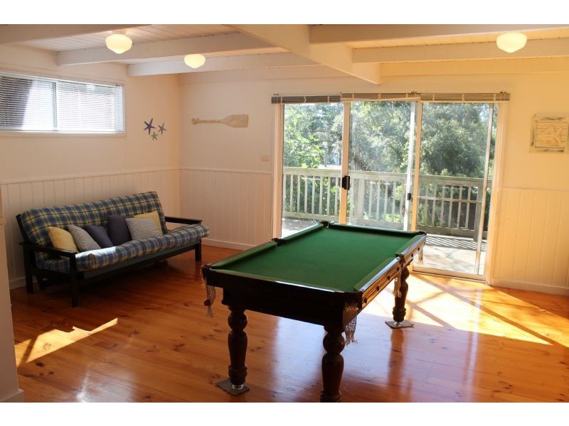 30 Dunsmore Rd, Cowes VIC 3922