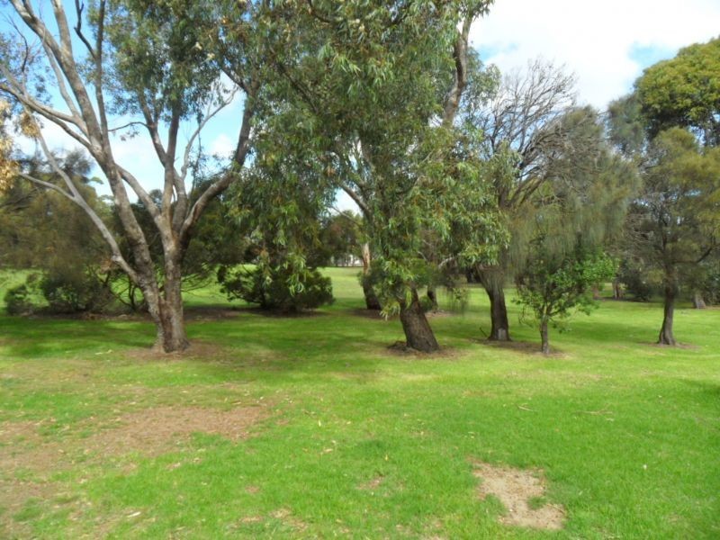 3 Seal Court, Cowes VIC 3922