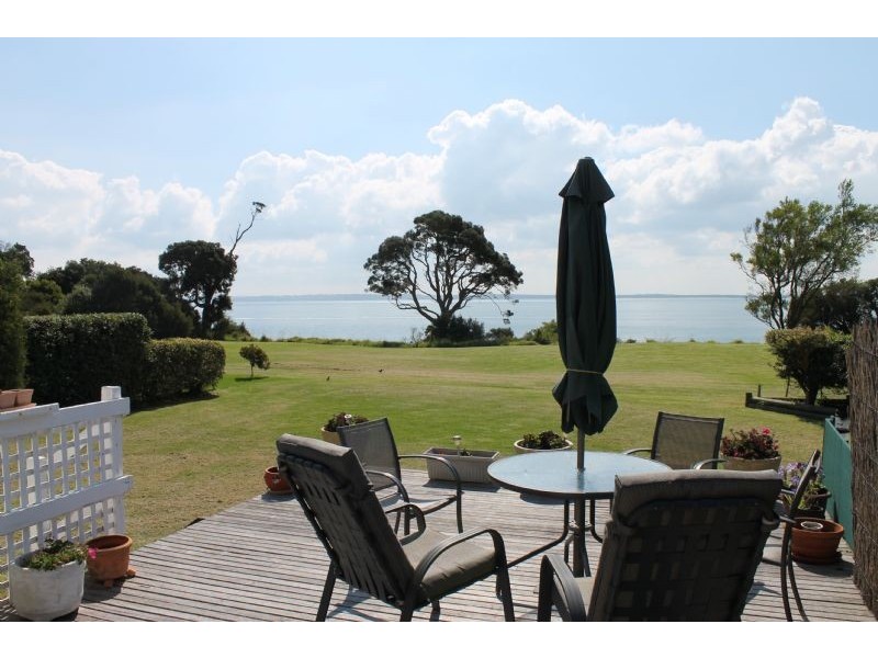 5 Langard Road, Cowes VIC 3922