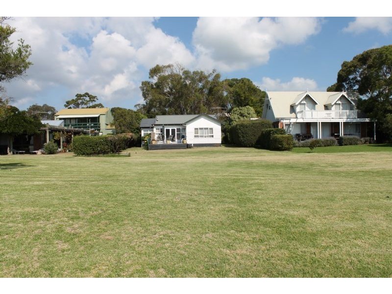 5 Langard Road, Cowes VIC 3922
