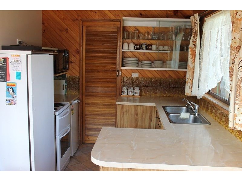 26 Raywood Avenue, Cowes VIC 3922