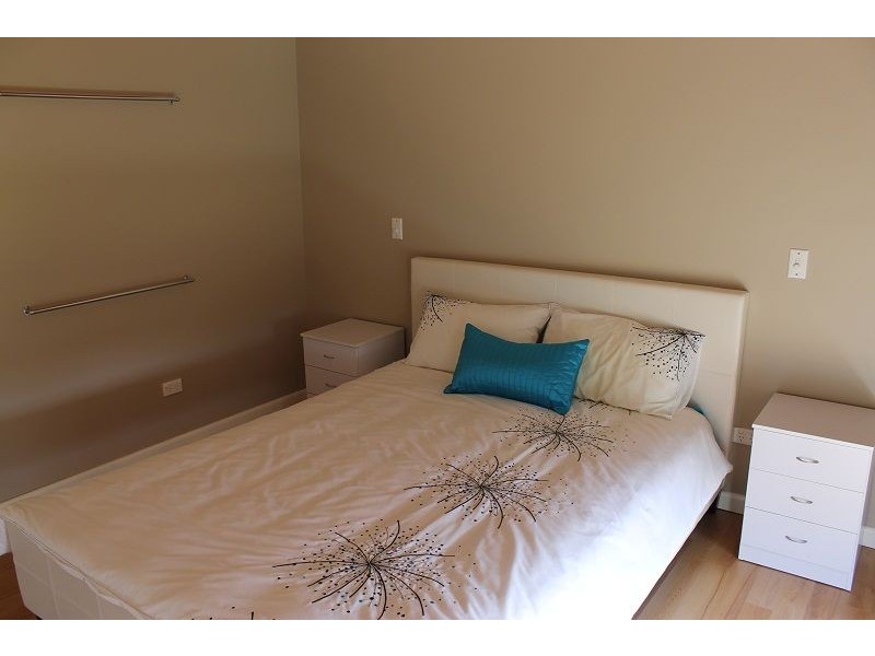 26 Raywood Avenue, Cowes VIC 3922