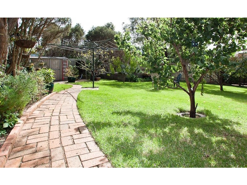 10 Langard Road, Cowes VIC 3922