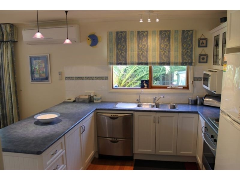 5 Honeyeater Drive, Silverleaves VIC 3922