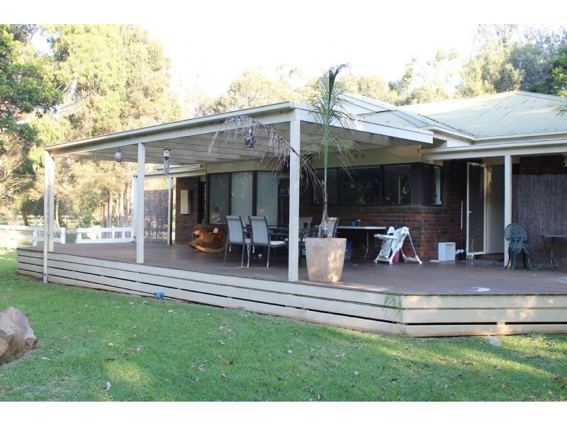 69 Coghlan Road, Cowes VIC 3922