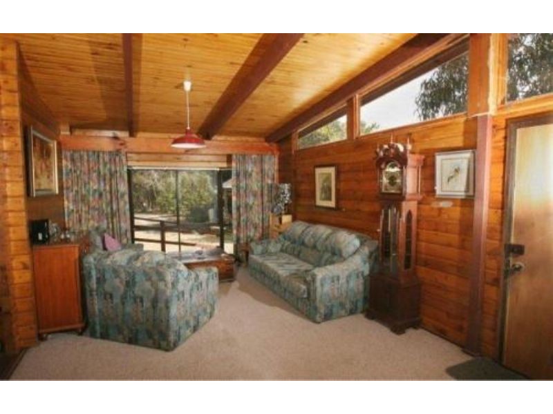 33 Hastings Street, Rhyll VIC 3923