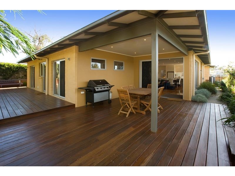 19 Seagrove Way, Cowes VIC 3922