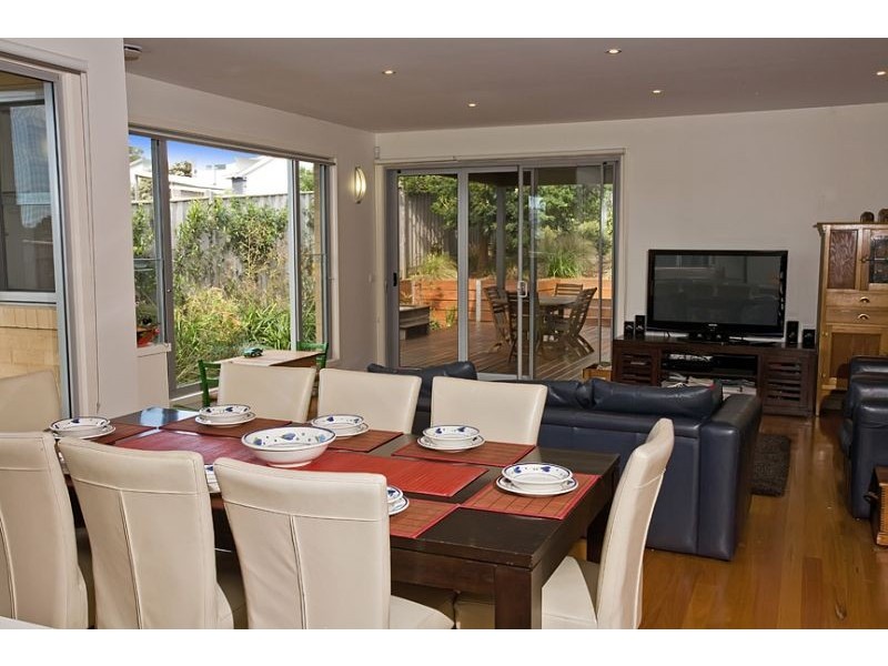 19 Seagrove Way, Cowes VIC 3922