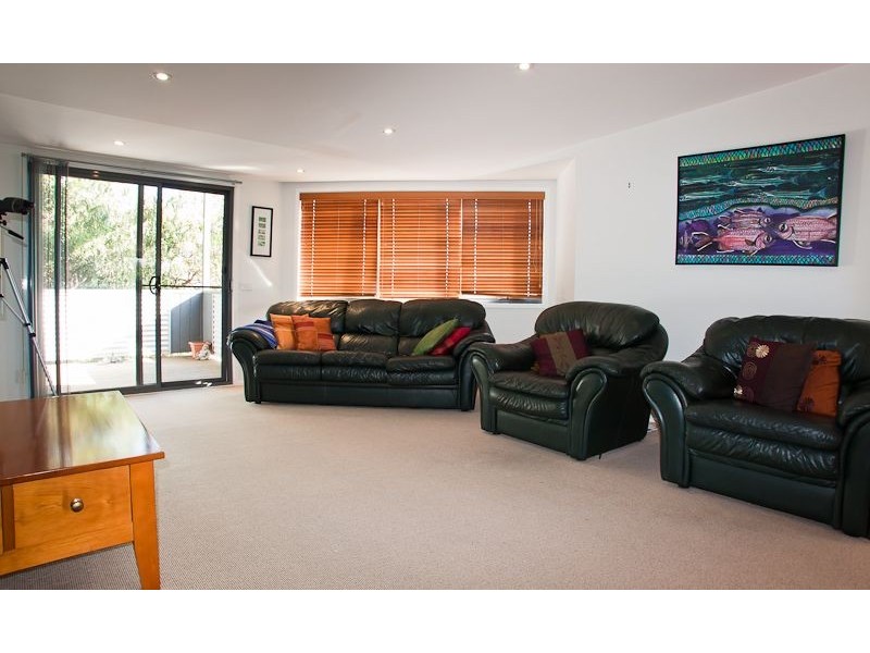 11 Shetland Heights Road, San Remo VIC 3925