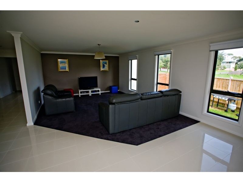 44 Norman Drive, Cowes VIC 3922