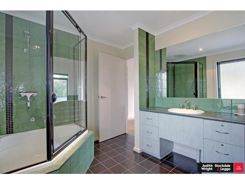 1/22 Justice Road, Cowes VIC 3922