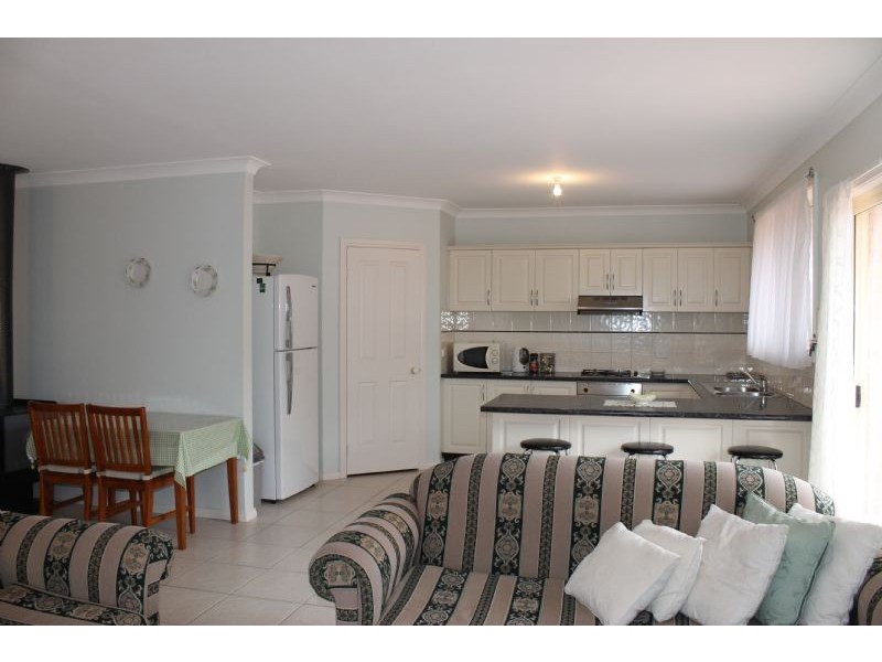 3 Hollydene Court, Cowes VIC 3922