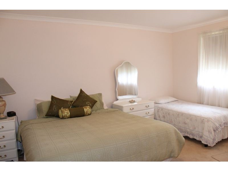 3 Hollydene Court, Cowes VIC 3922