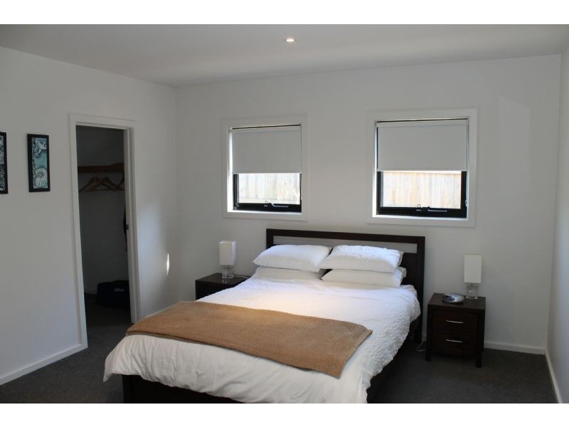 7 Redwood Drive, Cowes VIC 3922
