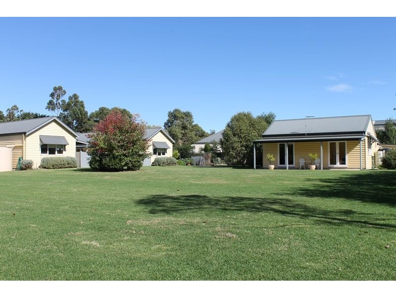 28 Settlement Road, Silverleaves VIC 3922