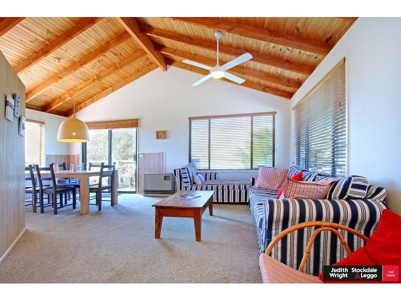 47 Sunderland Bay Road, Surf Beach VIC 3922