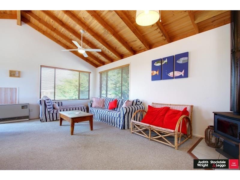 47 Sunderland Bay Road, Surf Beach VIC 3922