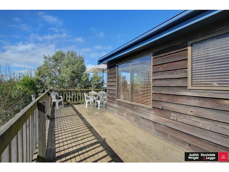 47 Sunderland Bay Road, Surf Beach VIC 3922