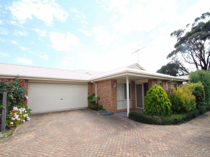 2/3 Wyndham Avenue, Cowes VIC 3922