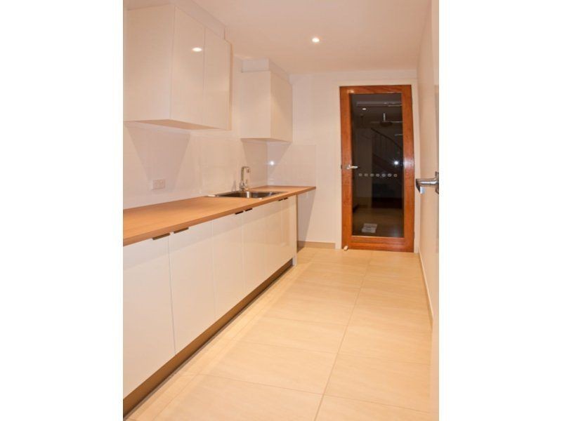 2 Spaven Court, Cowes VIC 3922