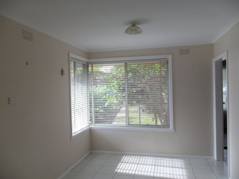 17 Ocean Grove, San Remo VIC 3925