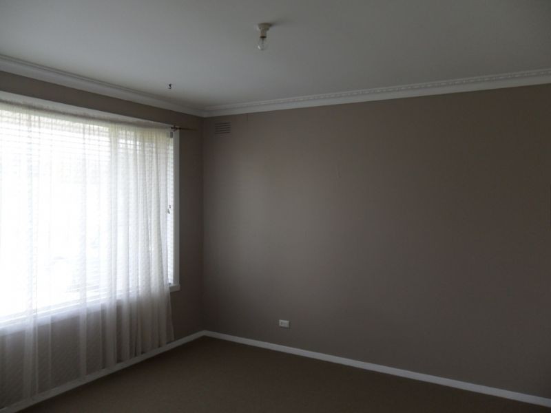 17 Ocean Grove, San Remo VIC 3925