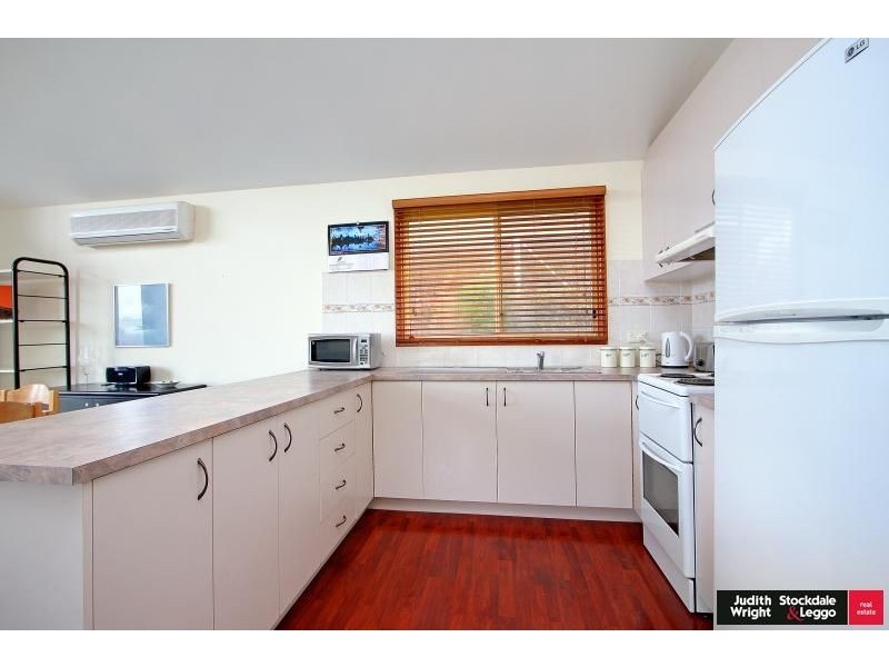 21 Halcyon Avenue, San Remo VIC 3925